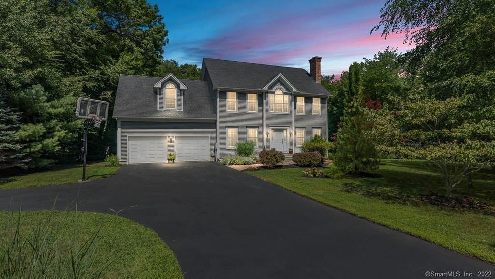 Welcome to 23 Whitetail Way!