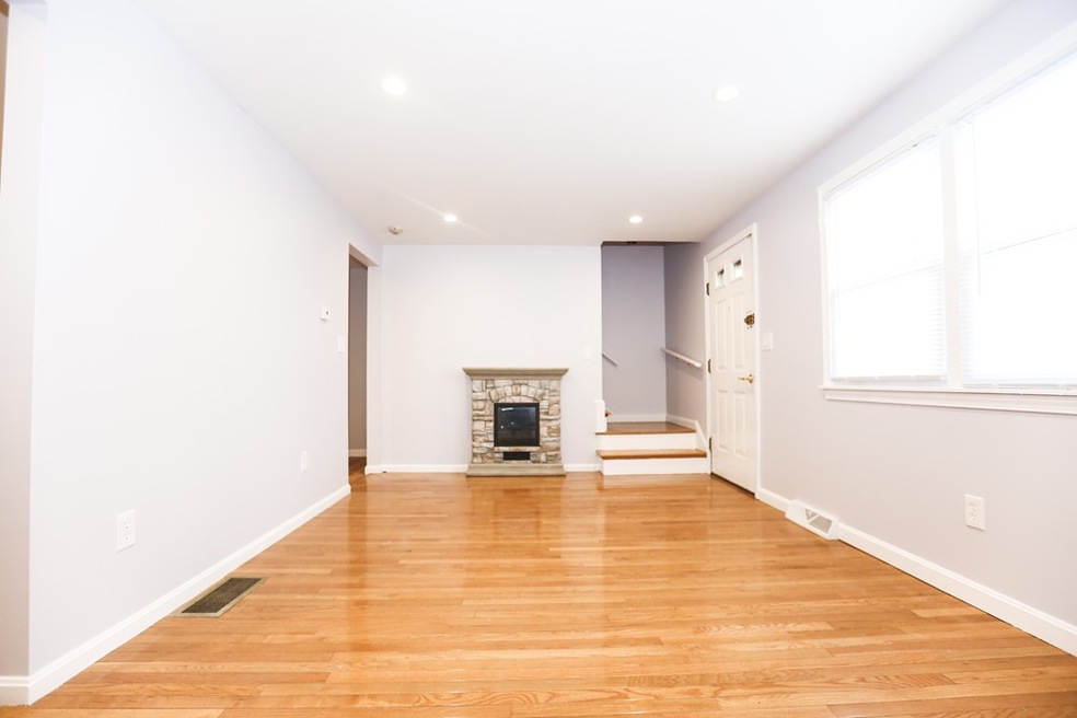 129 Neponset Ave unit 1, Dorchester, MA 02122 - photo 1