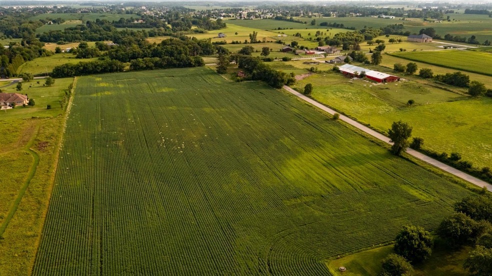 9617 Clay St, Crown Point, IN 46307 - photo 1