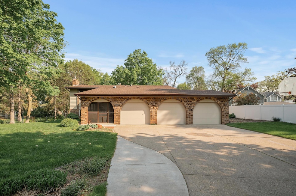 Sold $375,500 • Co-Listing Agent