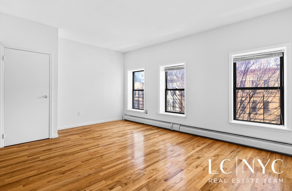206 Edgecombe Ave unit 2, New York, NY 10030 - photo 1