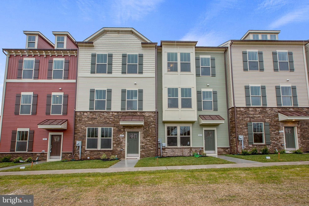 907 Badger Ave, Frederick, MD 21702 - photo 1