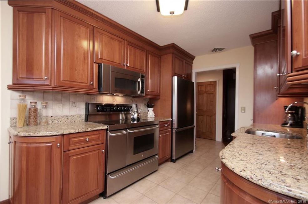 66 Heritage Village unit 66B, Southbury, CT 06488 - photo 1