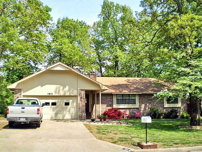 1611 S 14th Place unit 1, Rogers, AR 72758 - photo 1