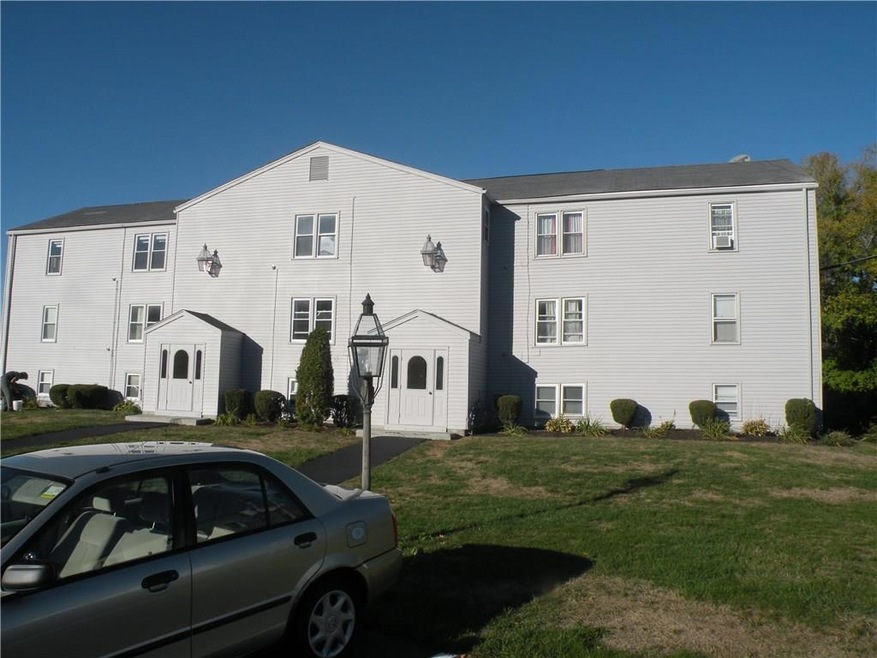 33 Minott St unit 15, South Portland, ME 04106 - photo 1