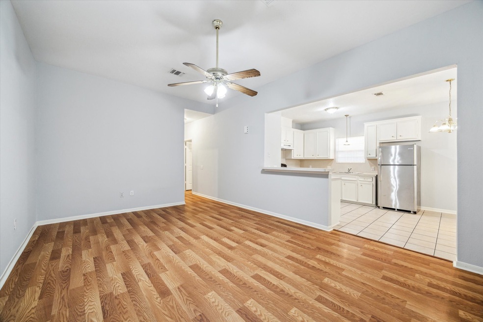 8120 Hoffman St, Houston, TX 77016 - photo 1