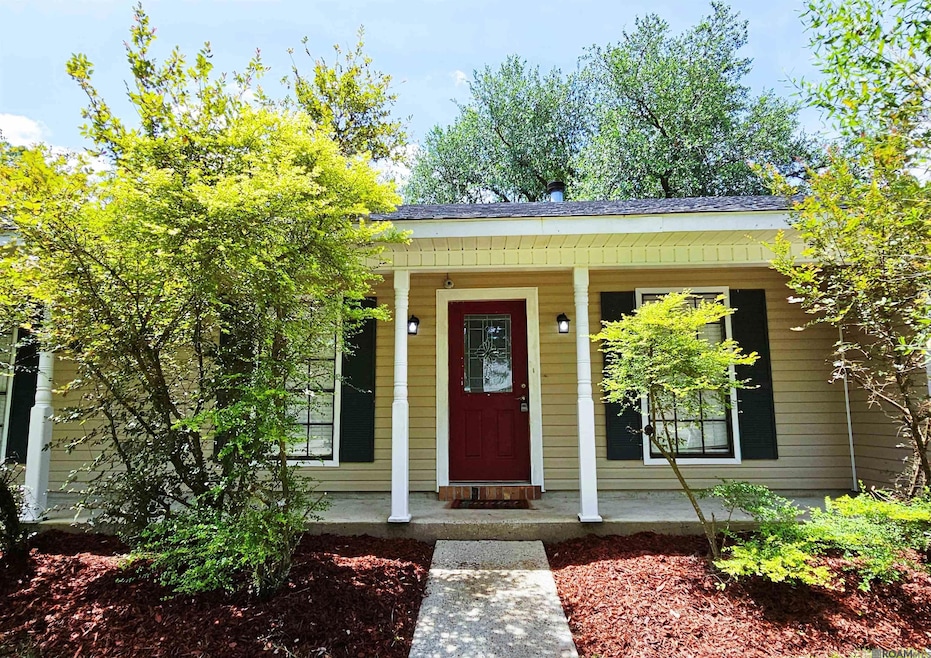 15166 Cocodrie Ave, Baton Rouge, LA 70817 - photo 1