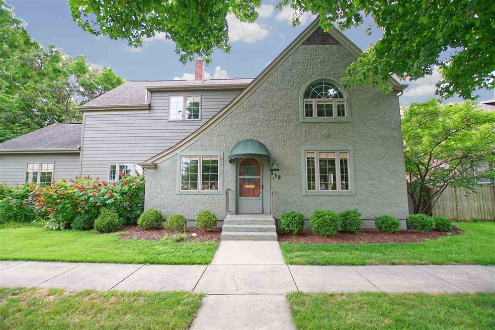 315 W 11th St, Auburn, IN 46706 - photo 1