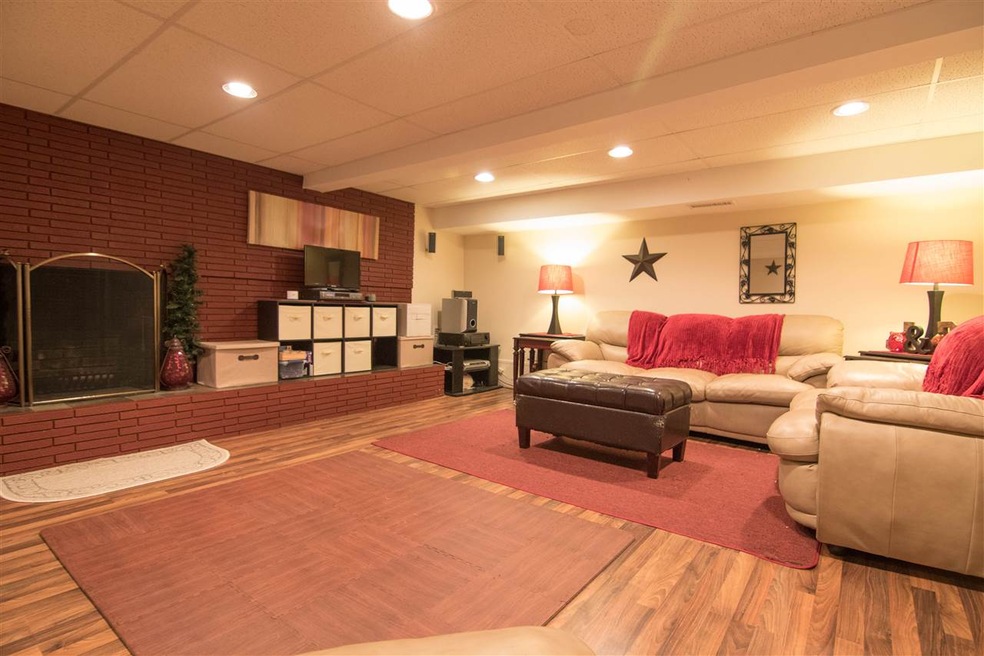 811 Nh Route 49, Thornton, NH 03285 - photo 1