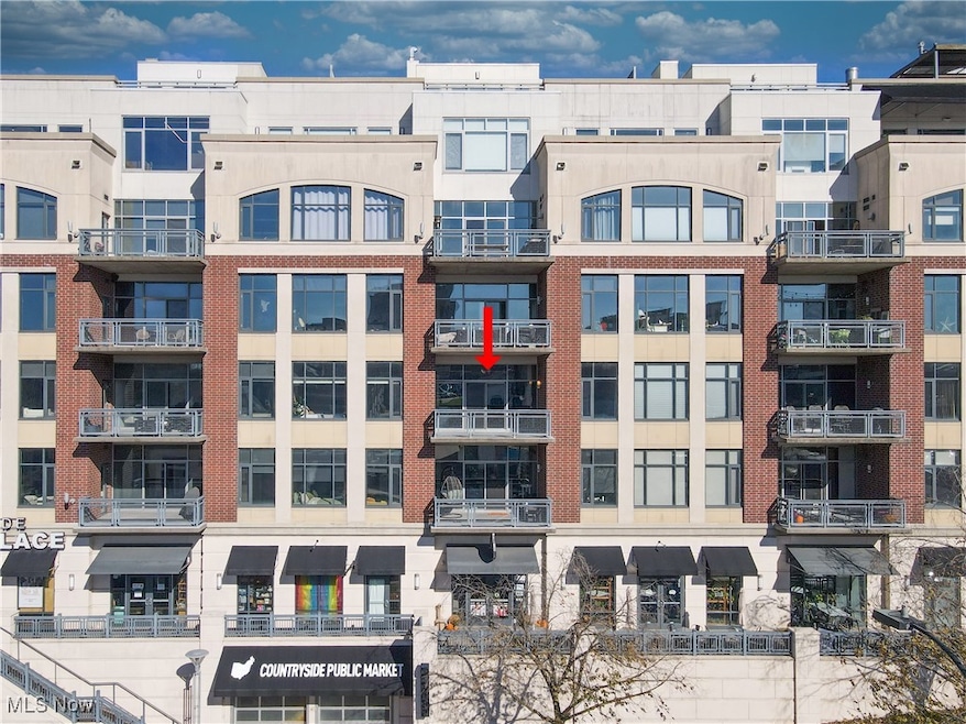 For Sale $465,000 • Co-Listing Agent