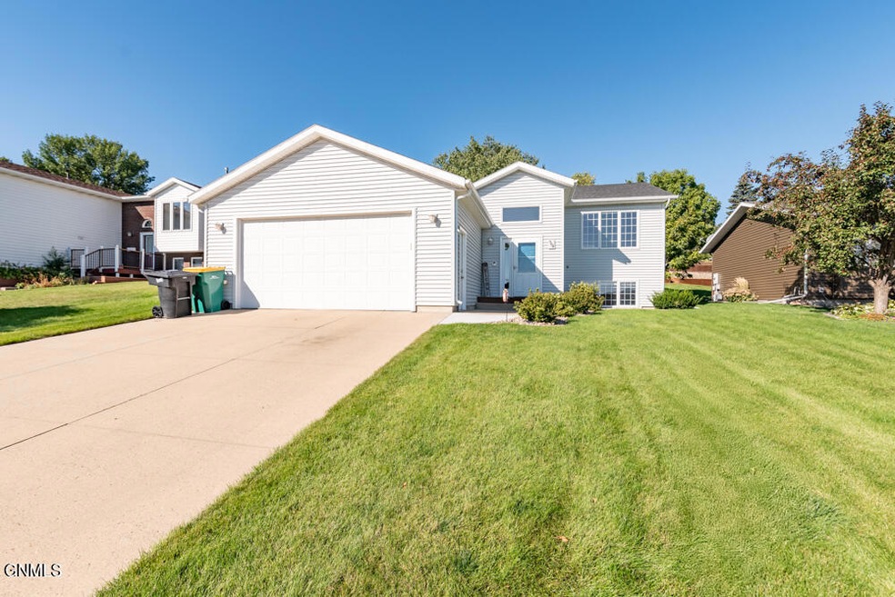 904 N 35th St MLS-2