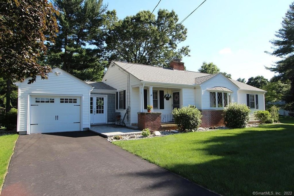 40 Frost St, Plantsville, CT 06479 - photo 1