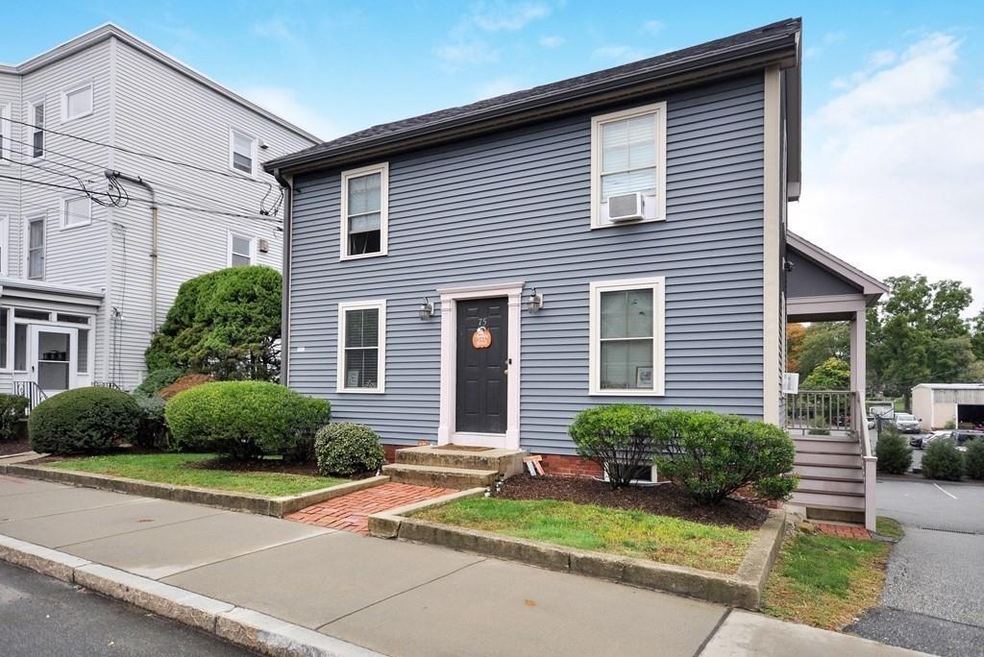 75 Mystic St, Arlington, MA 02474 - photo 1