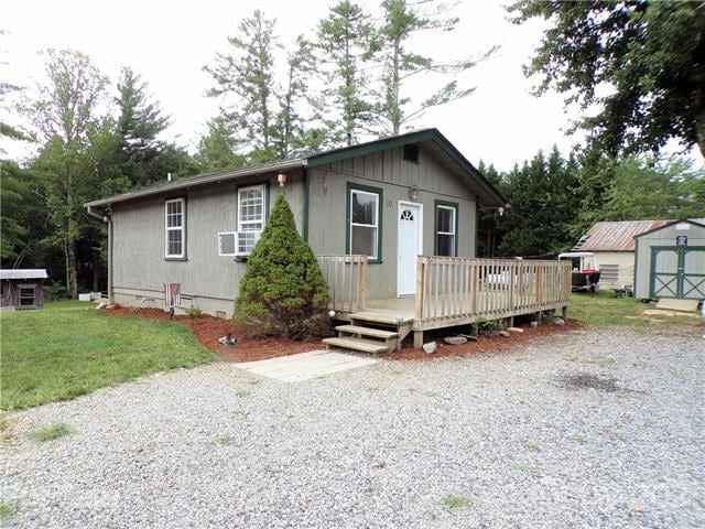 10 Cathedral View Ln, Hendersonville, NC 28792 - photo 1