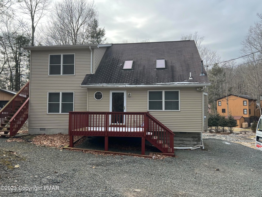 1035 Sundew Rd, Jefferson Township, PA 18436 - photo 1