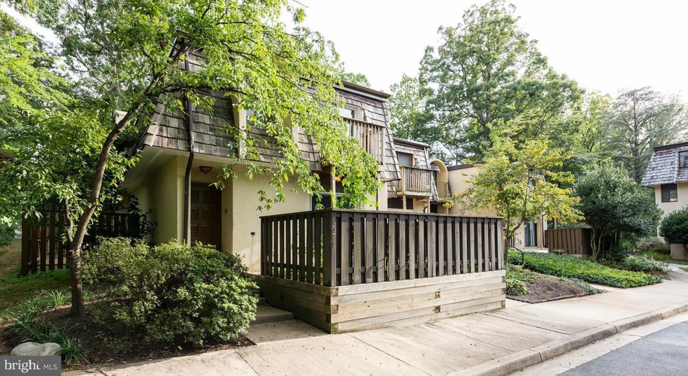 1671 Valencia Way, Reston, VA 20190 - photo 1