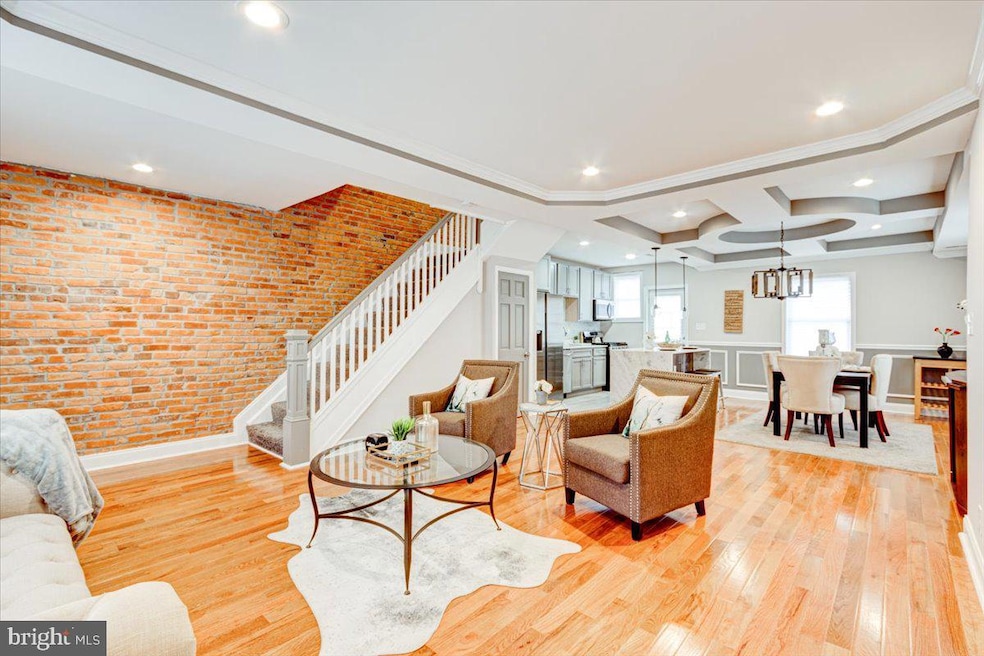 734 Mount Holly St, Baltimore, MD 21229 - photo 1