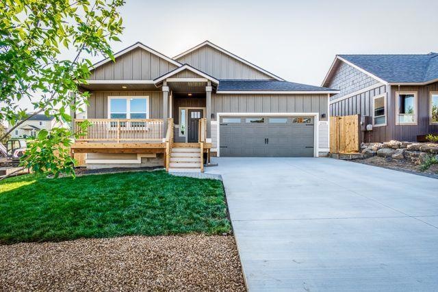 2580 SW 47th St, Redmond, OR 97756 - photo 1