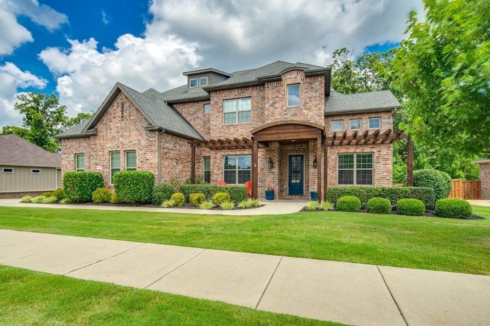 1302 NW Angel Falls Rd, Bentonville, AR 72712 - photo 1