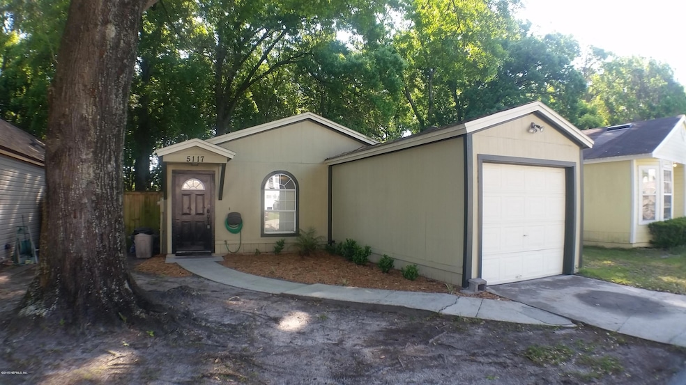5117 Glen Alan Ct N, Jacksonville, FL 32210 - photo 1