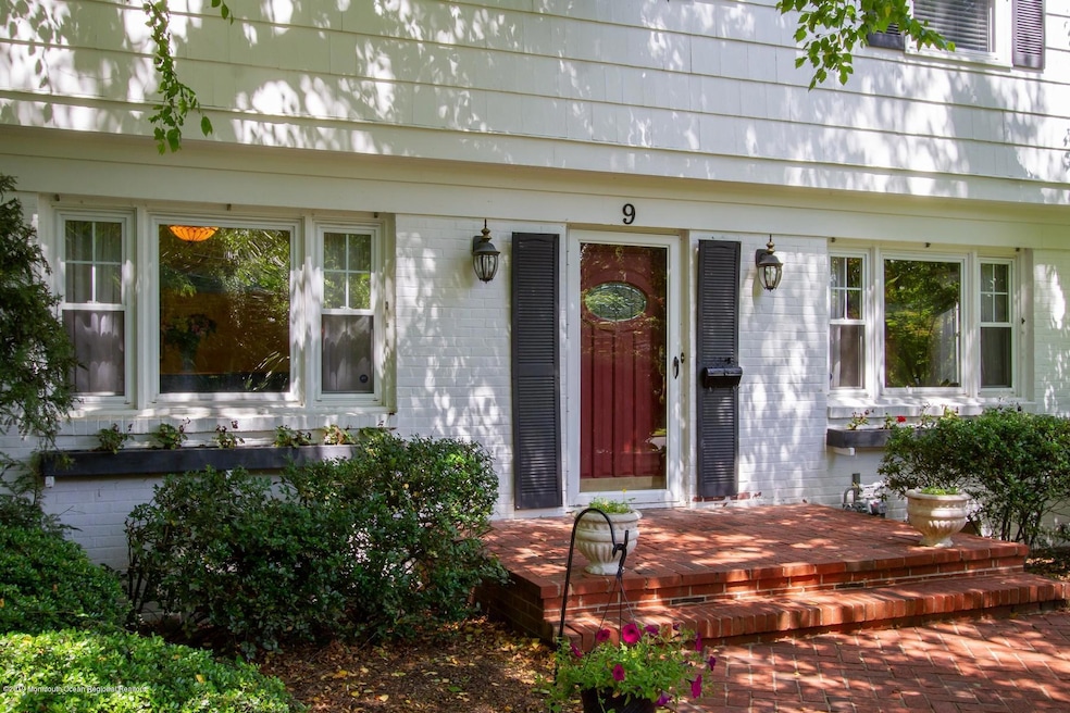 9 Azalea Ct, Little Silver, NJ 07739 - photo 1