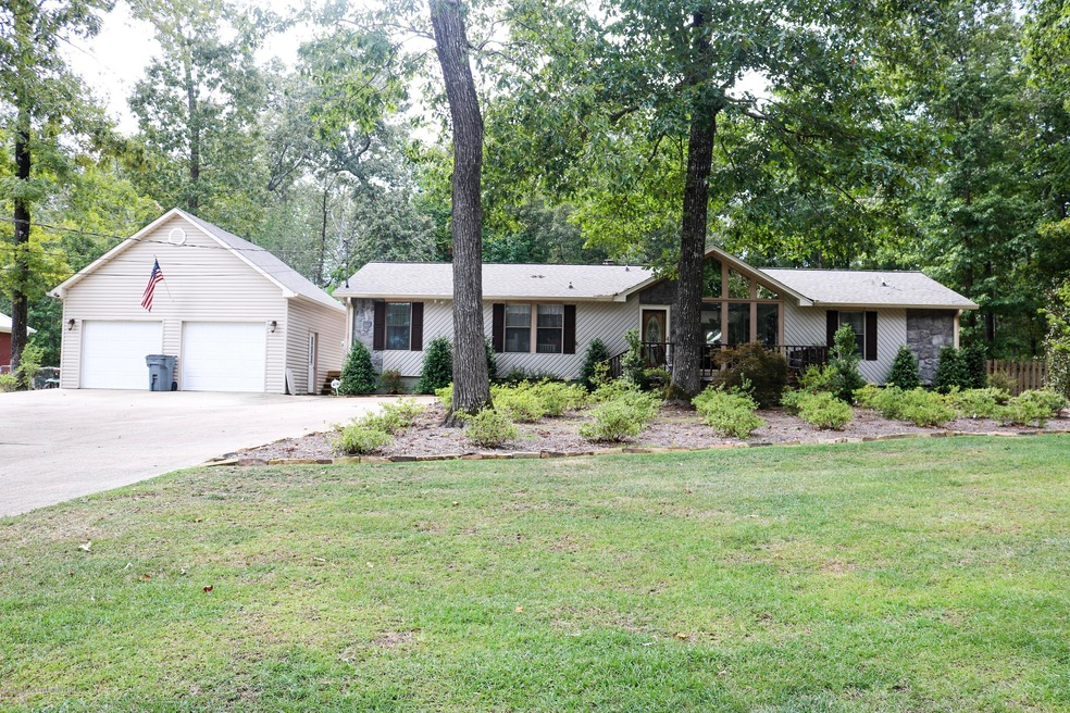 Arrowhead Rd House -01