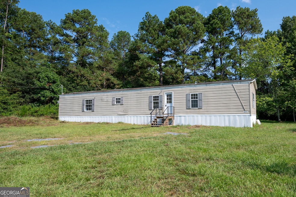 775 Fairview Rd NW, Calhoun, GA 30701 - photo 1