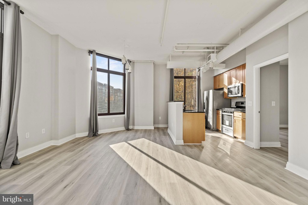 1201 N Garfield St unit 316, Arlington, VA 22201 - photo 1