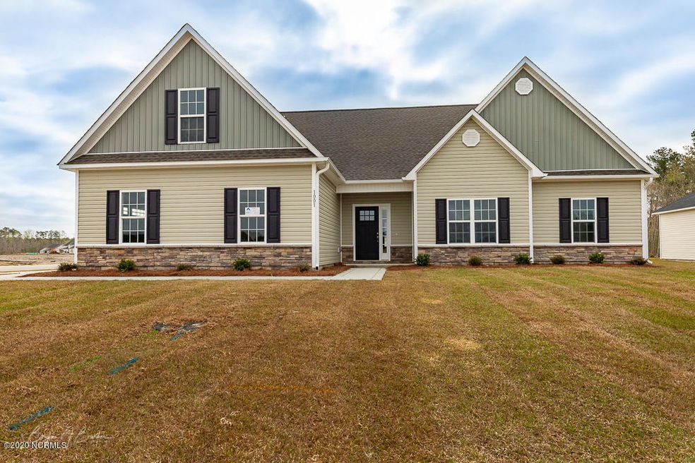 1001 Spot Cir, New Bern, NC 28562 - photo 1