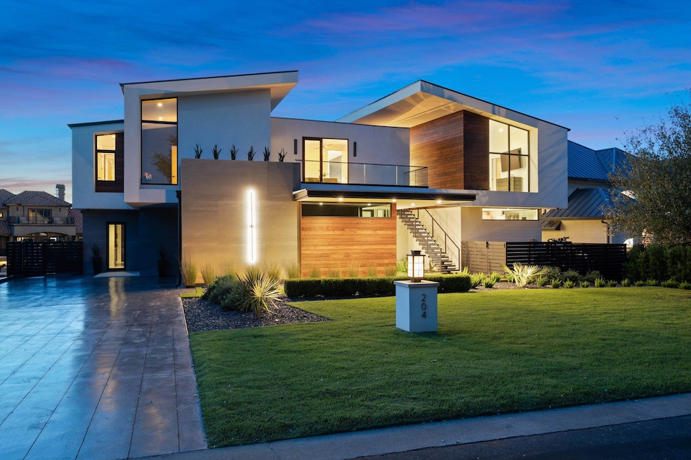 For Sale $4,920,000