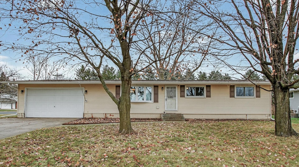 1210 14th Ave, Baldwin, WI 54002 - photo 1
