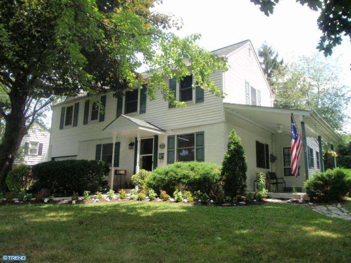 532 Kingston Rd, Oreland, PA 19075 - photo 1