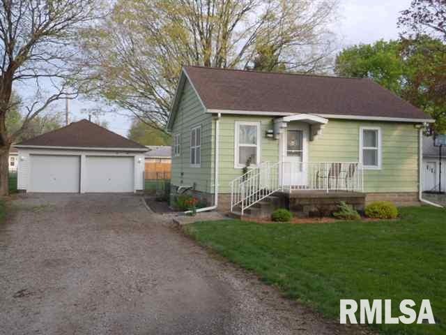 1421 N Ottawa St, Lincoln, IL 62656 - photo 1