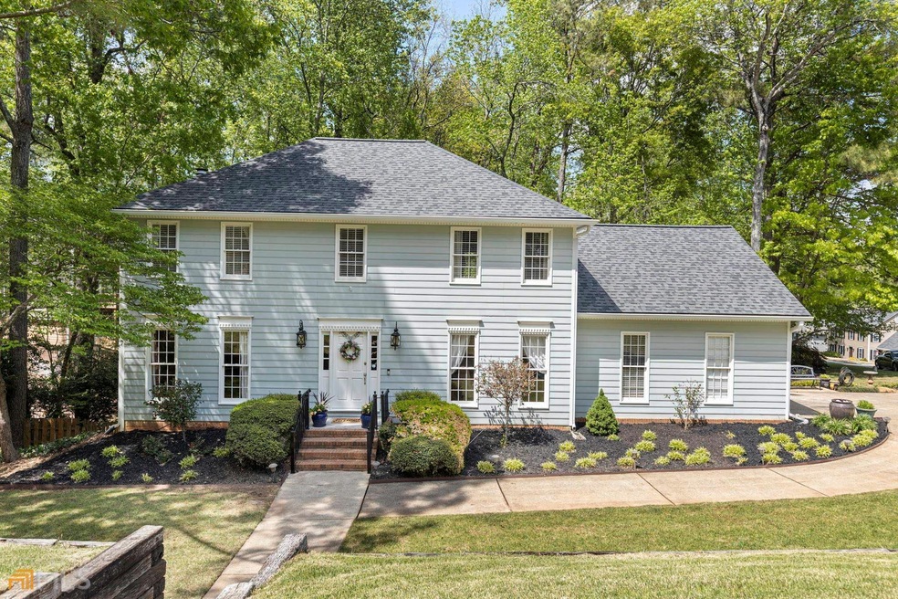 Beautiful Traditional Home in the Arbor Bridge Sub