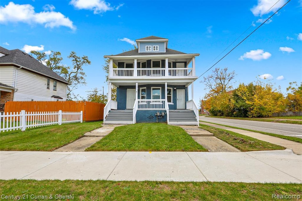 For Sale $239,999 • Co-Listing Agent