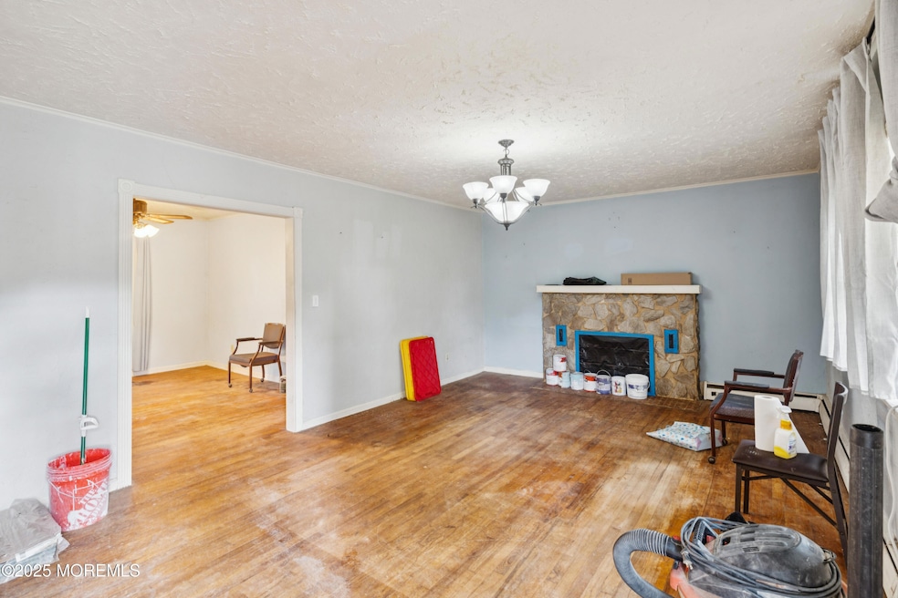 664 Vaughn Ave, Toms River, NJ 08753 - photo 1