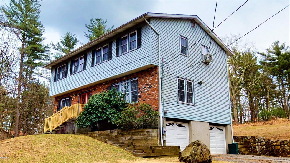 126 Chippy Cole Rd, Milford, PA 18337 - photo 1