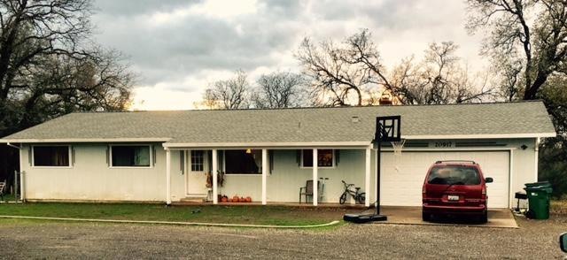 20917 Heston Ln, Redding, CA 96003 - photo 1