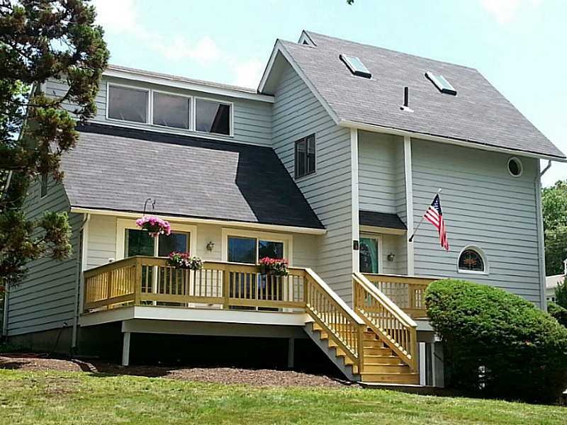 186 Beach Ave, Jamestown, RI 02835 - photo 1