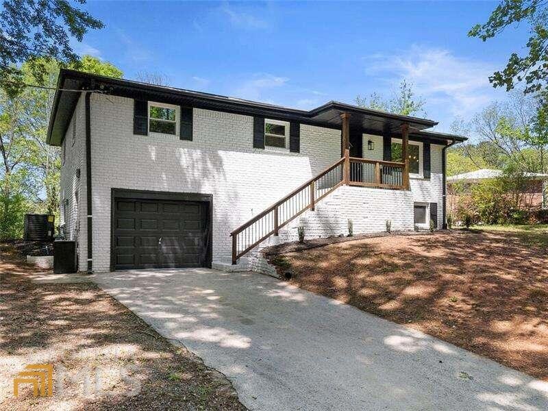 2002 Woodbine Cir, Austell, GA 30168 - photo 1