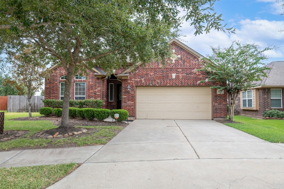 6142 Wickshire Dr, Rosenberg, TX 77471 - photo 1