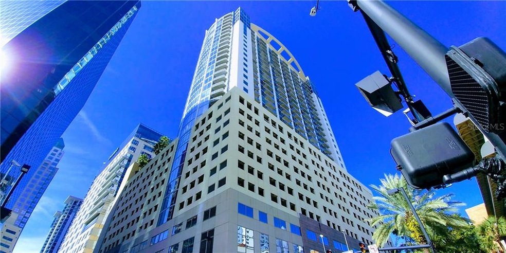 22 FLOOR !!!