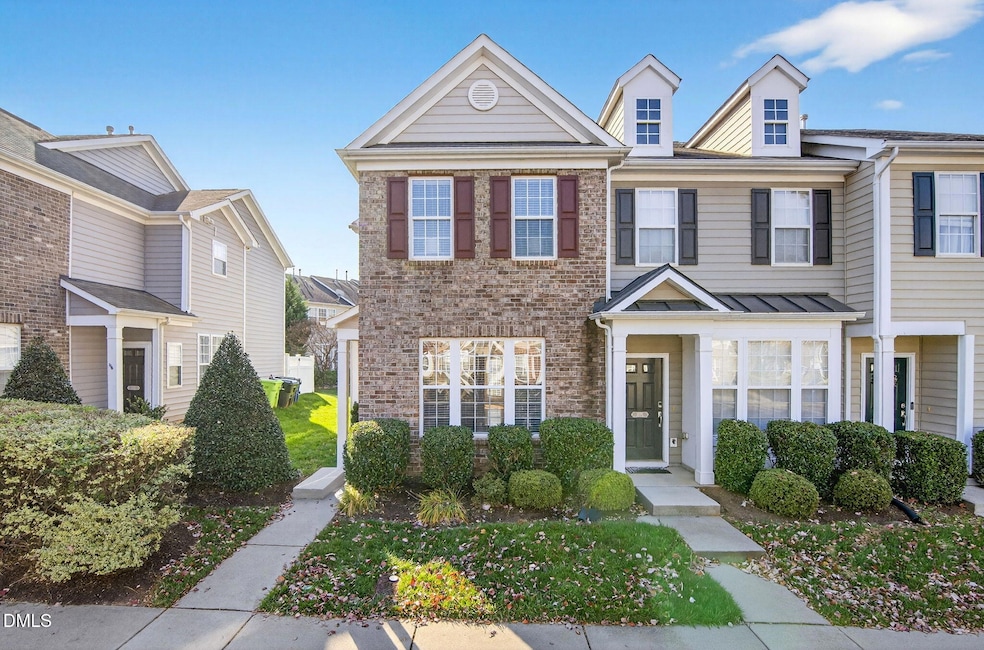 For Sale $290,000 • Co-Listing Agent