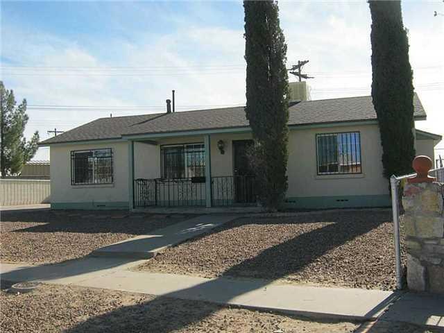 7706 Corozal Dr, El Paso, TX 79915 - photo 1