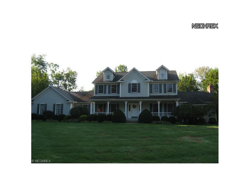 Classic center hall colonial on highly desirable c