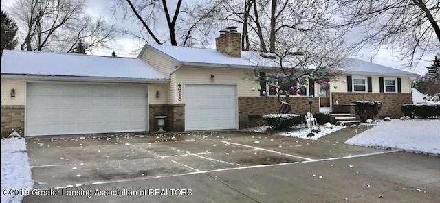 4615 Blackberry Ln, Lansing, MI 48917 - photo 1