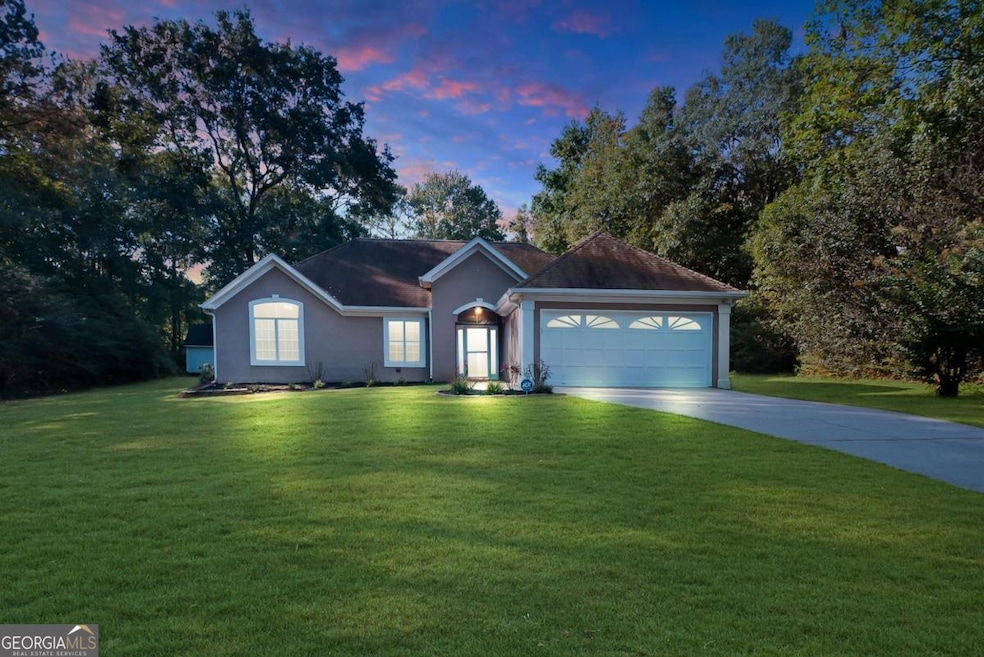 101 Apache Pointe Dr, Senoia, GA 30276 - photo 1