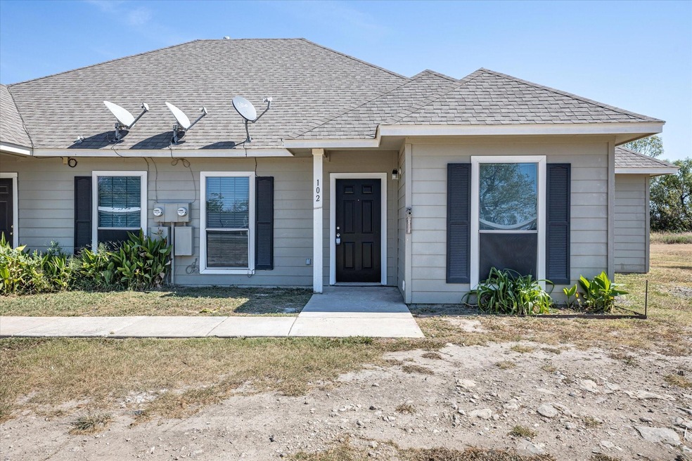 103 Collett Ct, Weatherford, TX 76088 - photo 1