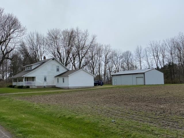 2852 Glenville Rd, Bucyrus, OH 44820 - photo 1