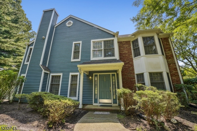 112 Laurelwood Ct, Rockaway, NJ 07866 - photo 1